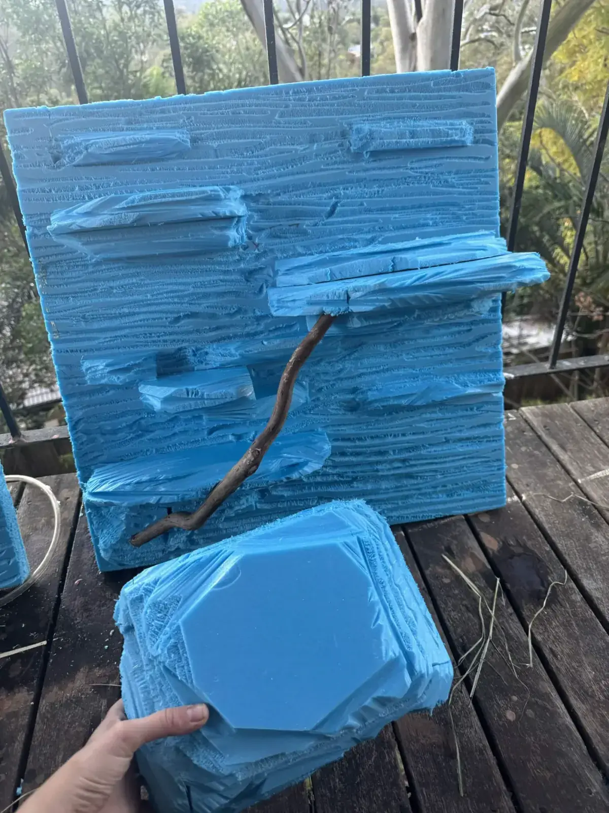 A bowl made to belong during the finished green tree frog backdrop project